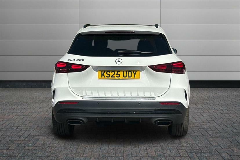 Mercedes-Benz GLA Class 180 Sport Edition Grey #10