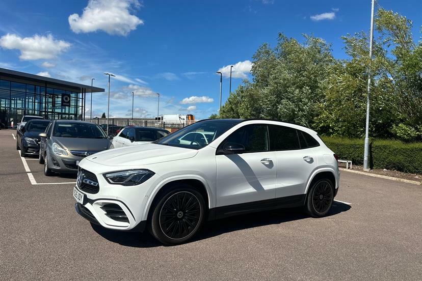 Mercedes-Benz GLA Class 180 Sport Edition Grey #36