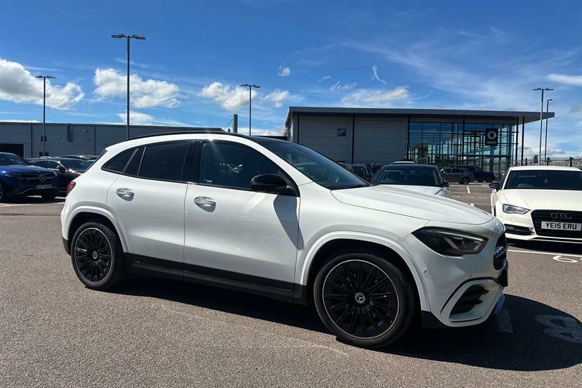 Mercedes-Benz GLA Class 180 Sport Edition Grey #22