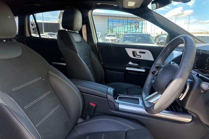 Mercedes-Benz GLA Class 180 Sport Edition Grey #21