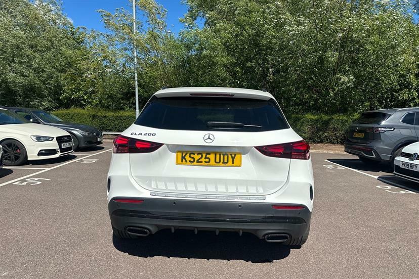 Mercedes-Benz GLA Class 180 Sport Edition Grey #26