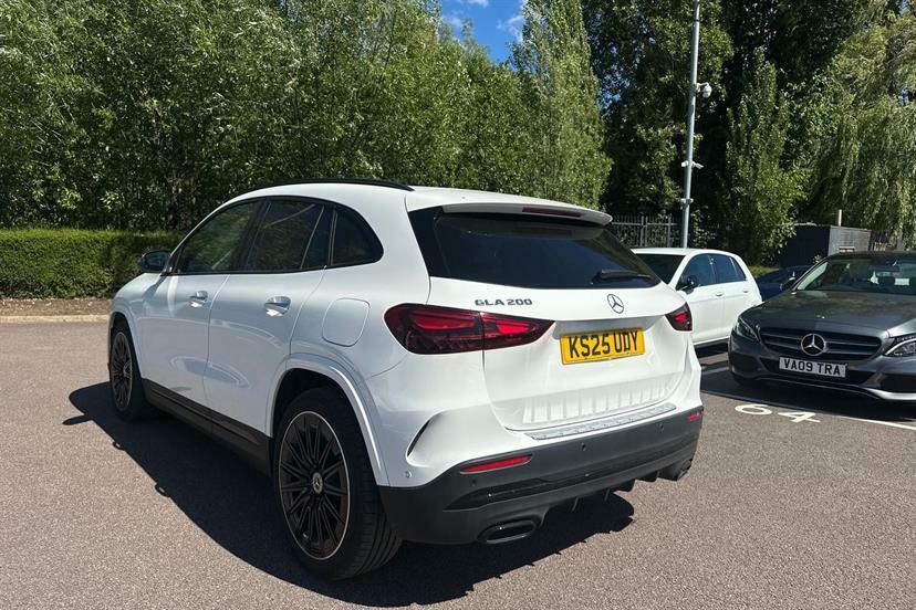 Mercedes-Benz GLA Class 180 Sport Edition Grey #29