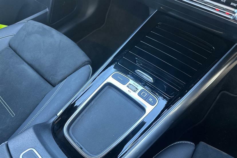 Mercedes-Benz GLA Class 180 Sport Edition Grey #7