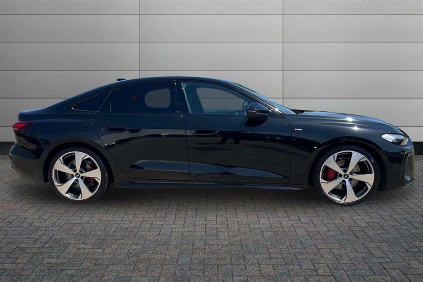 Audi A5 2.0 Tfsi 204 Edition 1 S Tronic Soundvision Black #4