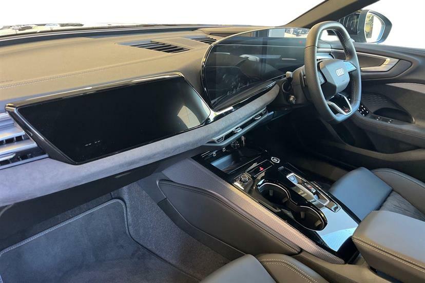 Audi A5 2.0 Tfsi 204 Edition 1 S Tronic Soundvision Black #2