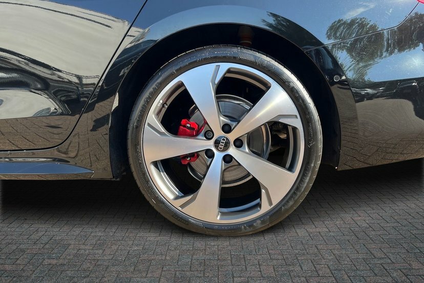 Audi A5 2.0 Tfsi Edition 1 Estate S Tronic Sv KM75TVD Black #5