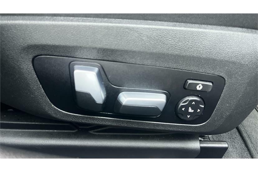 BMW 8 Series 840I M Sport Black #22
