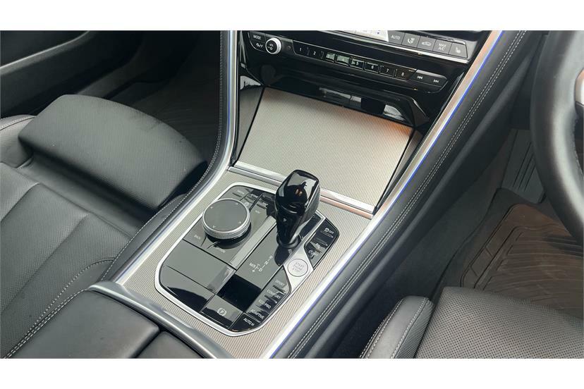 BMW 8 Series 840I M Sport Black #9