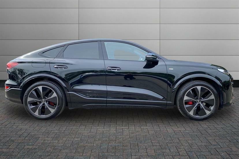 Audi Q6 E-Tron 185Kw 83Kwh Edition 1 Black #4