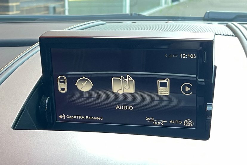 Aston Martin Vantage 4.0 V8 Euro 6 2-Door  #24