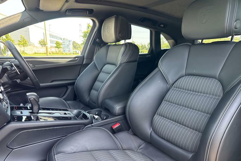 Porsche Macan 100Kwh 4 Suv 4Wd 408 Ps Grey #10