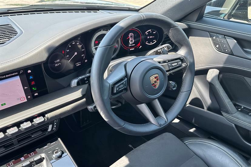 Porsche 911 Gts T-hybrid Pdk Black #25