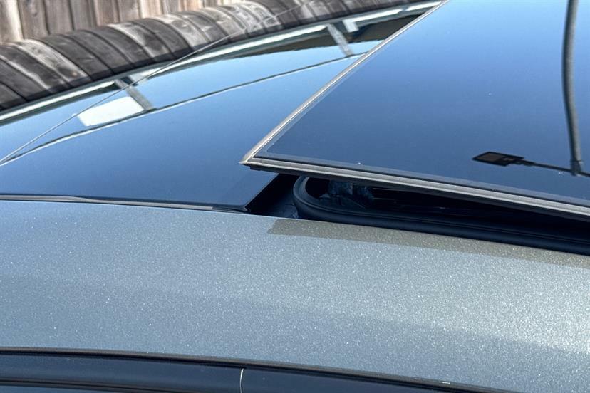 Porsche 911 Gts T-hybrid Pdk Black #31