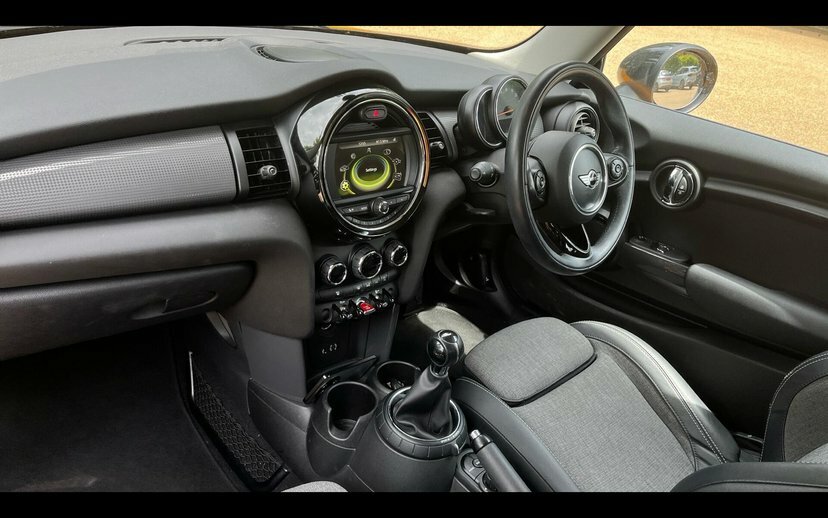 Mini Hatch 1.5 Cooper Hatchback 136 Ps Orange #6