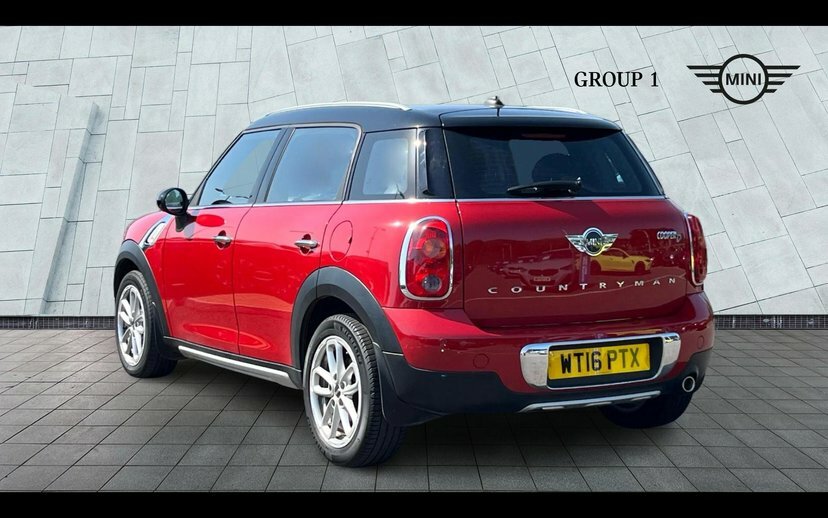 Mini Countryman Cooper D Countryman Red #2