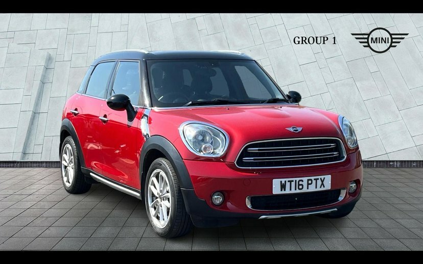 Mini Countryman Cooper D Countryman Red
