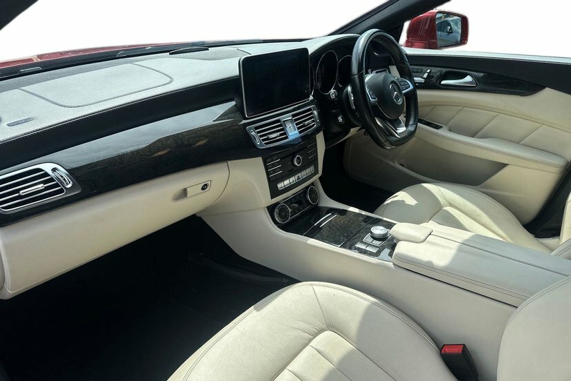 Mercedes-Benz CLS 3.0 Cls350 V6 Bluetec Amg Line Shooting Brake Red #2