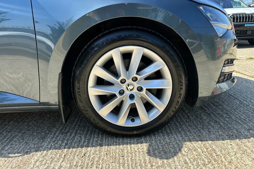 Skoda Superb 1.4 Se L IV Dsg 215 Bhp Blue #11