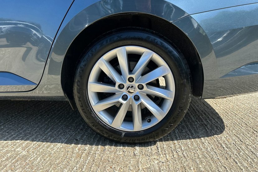 Skoda Superb 1.4 Se L IV Dsg 215 Bhp Blue #13