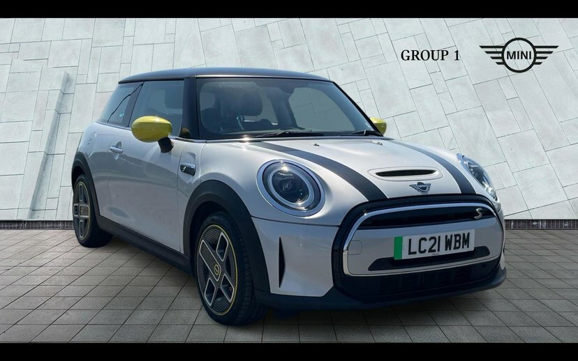 Mini Hatch Level 1 White
