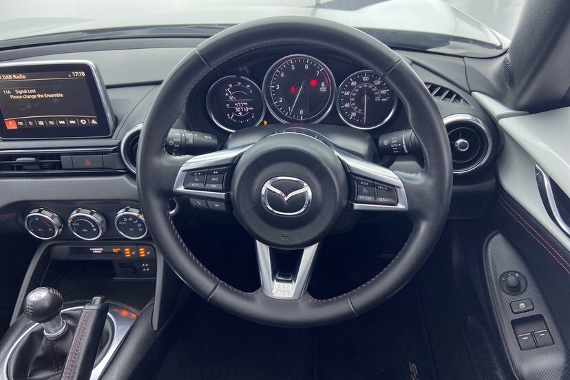 Mazda MX-5 1.5 Skyactiv-g Sport Convertible Black #16