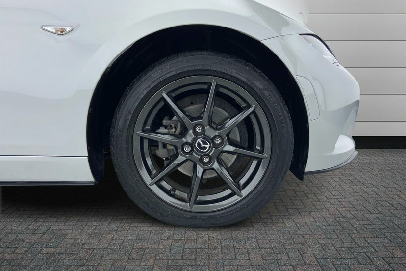Mazda MX-5 1.5 Skyactiv-g Sport Nav Convertible Ma White #5