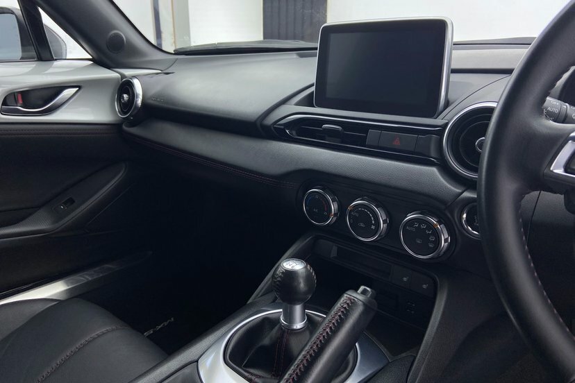 Mazda MX-5 1.5 Skyactiv-g Sport Convertible Black #8