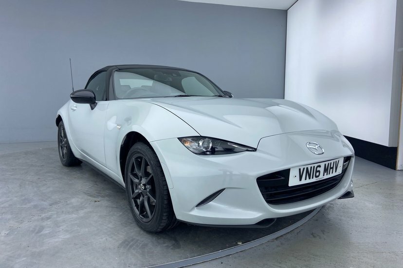 Mazda MX-5 1.5 Skyactiv-g Sport Convertible Black #13