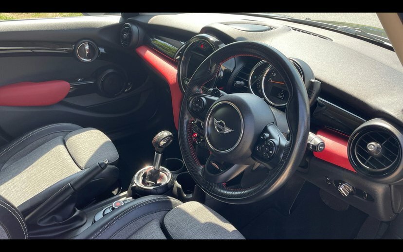 Mini Hatch 5-Door Hatch Cooper S Black #6