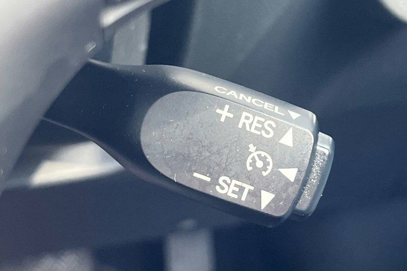 Toyota Verso Valvematic Icon Brown #37