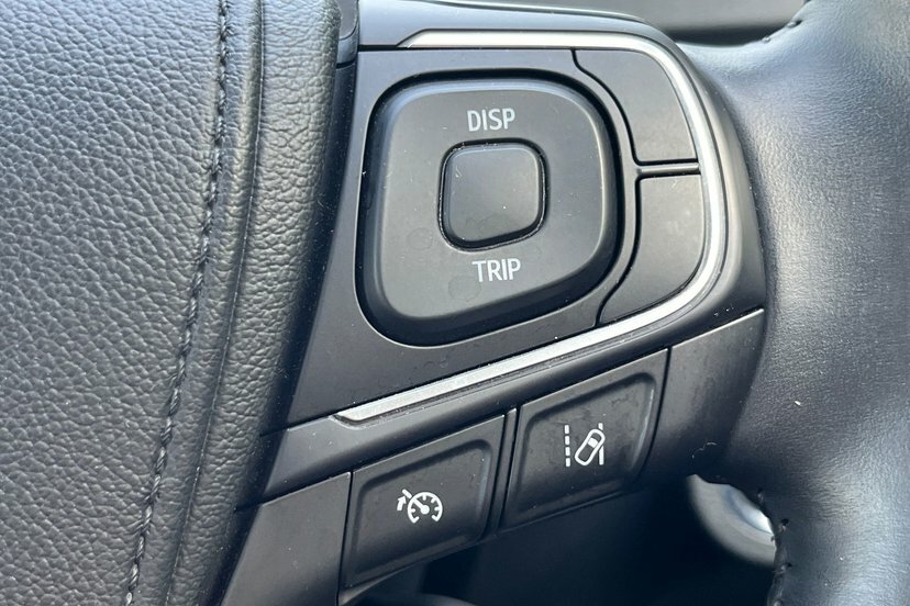 Toyota Verso Valvematic Icon Brown #41