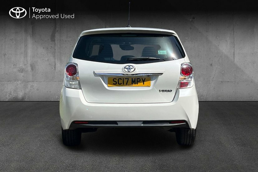 Toyota Verso Valvematic Icon Brown #12