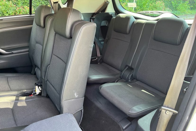 Toyota Verso Valvematic Icon Brown #28