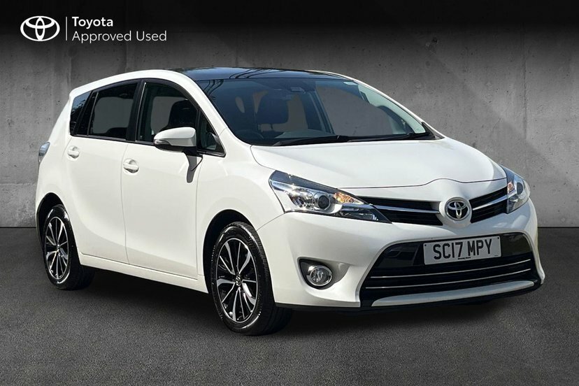 Toyota Verso 1.8 V-matic Design Mpv Multidrive S 7 White