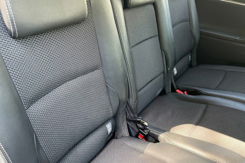 Toyota Verso Valvematic Icon Brown #30