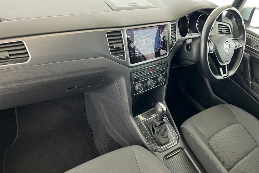 Volkswagen Golf SV 1.5 Tsi Evo Match Mpv Dsg 150 Ps Silver #2