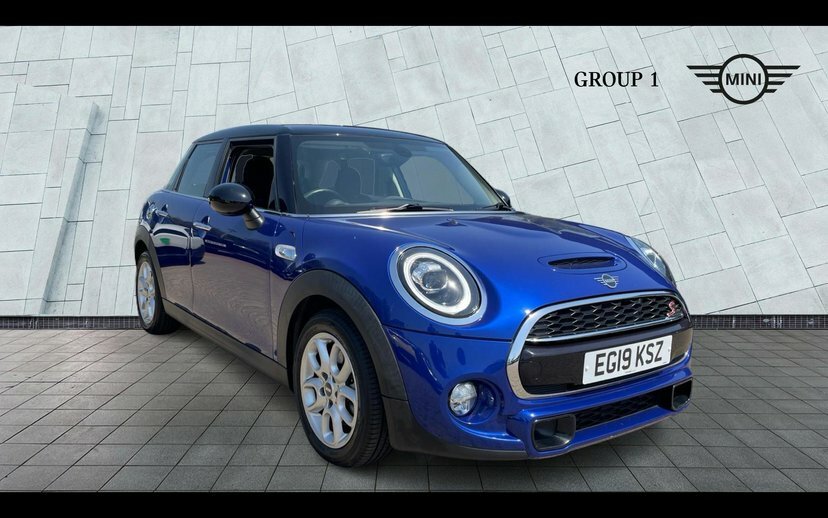 Mini Hatch 5-Door Hatch Cooper S Classic Blue