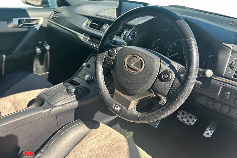 Lexus CT 1.8 200H F Sport Hatchback Hybrid Cvt White #6
