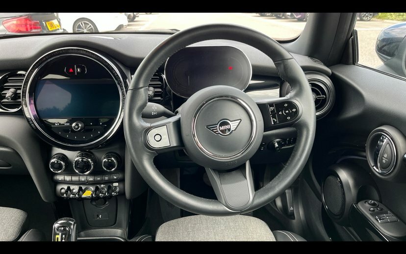 Mini Hatch Level 2 Black #5