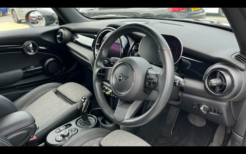 Mini Hatch Level 2 Black #6