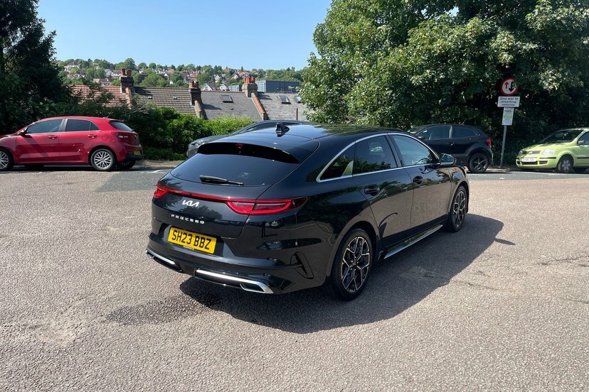 Kia Proceed My24 Gt Line 1.5 T-gdi 158 Red #37