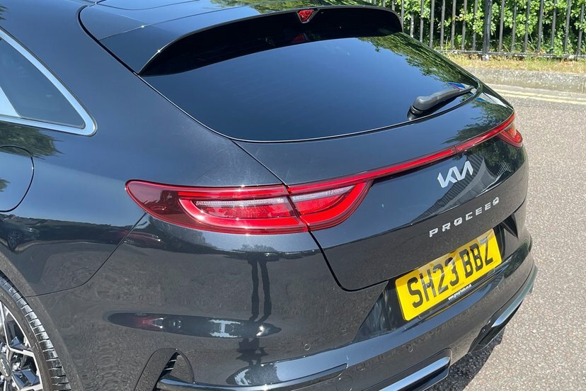 Kia Proceed My24 Gt Line 1.5 T-gdi 158 Red #38