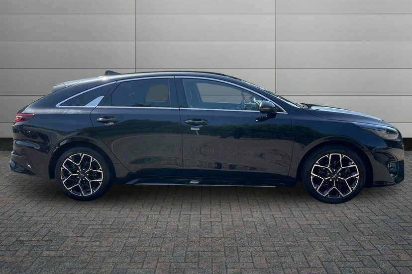 Kia Proceed 1.5 T-gdi Gt-line Shooting Brake Black #4