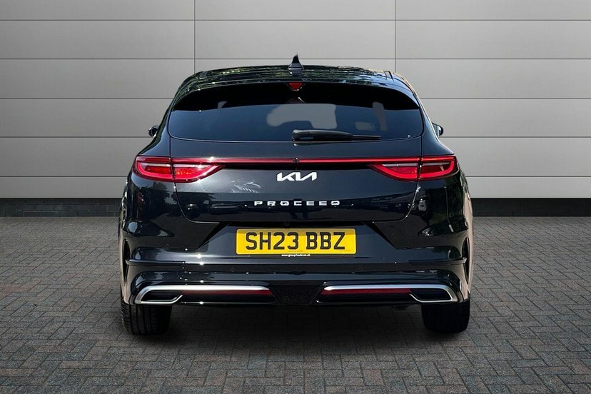 Kia Proceed My24 Gt Line 1.5 T-gdi 158 Red #12