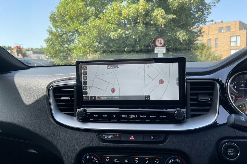 Kia Proceed My24 Gt Line 1.5 T-gdi 158 Red #17
