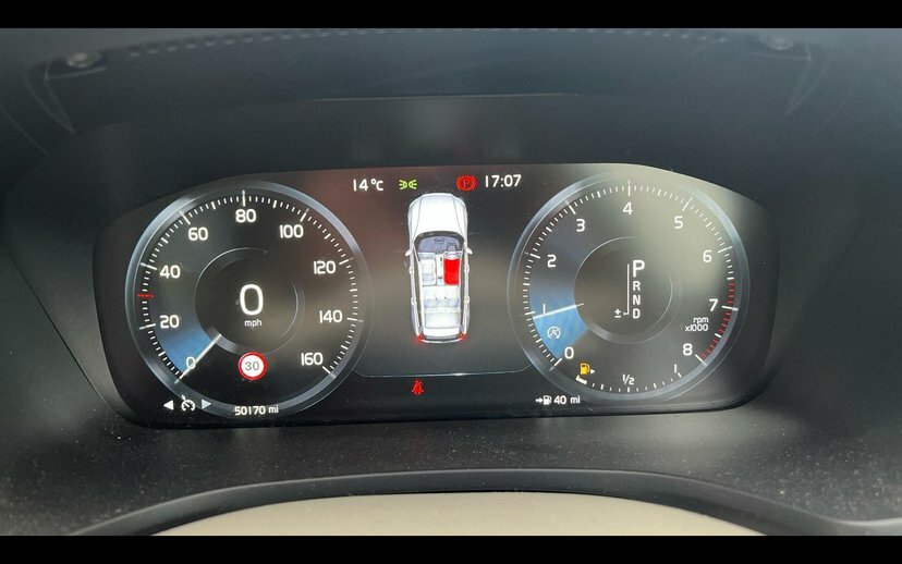 Volvo V60 2.0 T4 190 Momentum Plus Grey #9