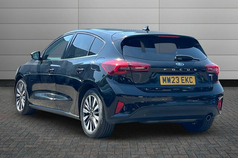 Ford Focus 1.0T Ecoboost Mhev Titanium X Hatchback Black #3