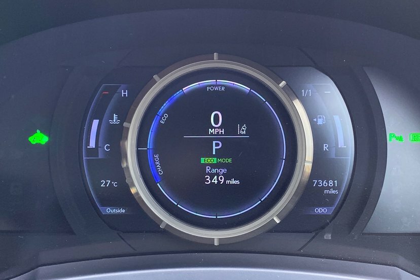 Lexus IS 300H F-sport Cvt Navigation White #11