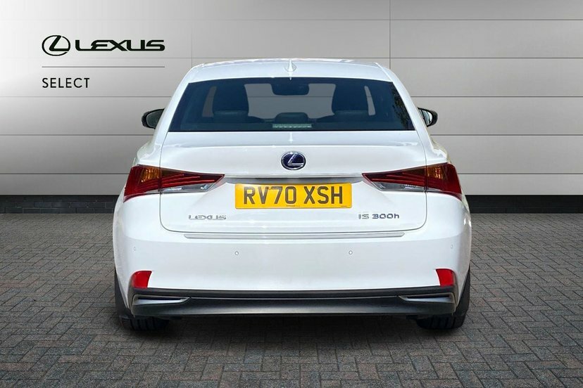 Lexus IS 300H F-sport Cvt Navigation White #10