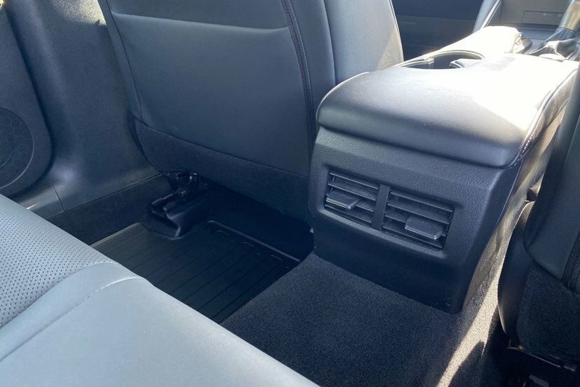 Lexus IS 300H F-sport Cvt Navigation White #15